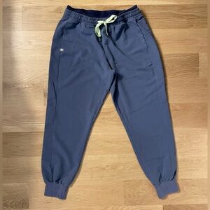 FIGS Mari Women's Scrub Pants Size Medium Petite Space Navy Blue Grey Jogger